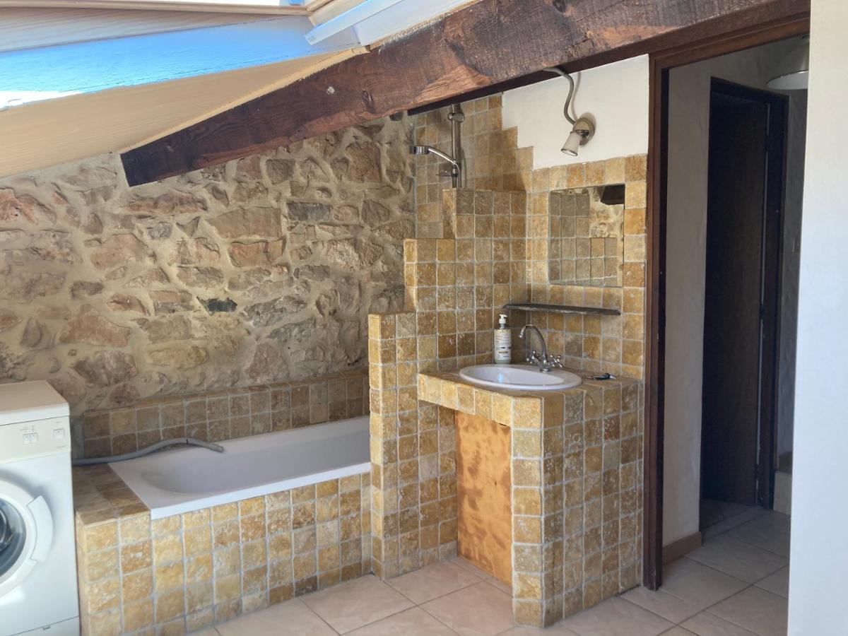 La Petite Maison En Pierres Gras Esterno foto